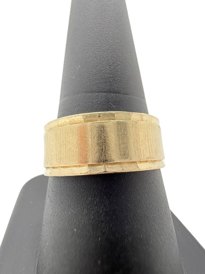 14K Yellow Gold Brushed Men's Band Ring | Size 9 | 5.5g