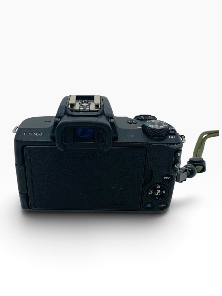 Canon EOS M50 15-45mm Kit Lens Mirrorless Camera + Battery/Charger
