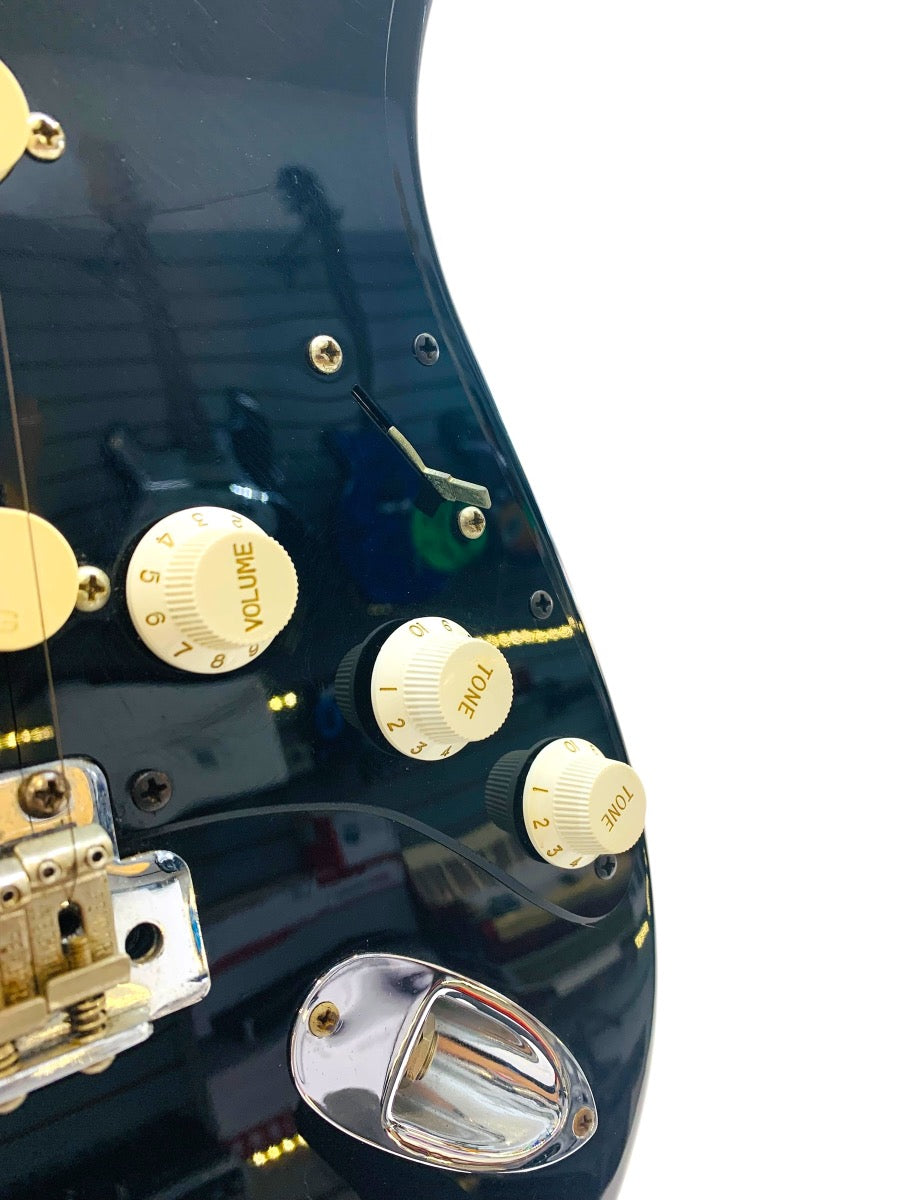 1997 Fender Stratocaster Mexico 6-String Electric Guitar