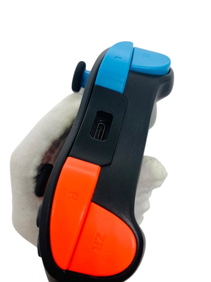 Nintendo Switch Mobile Gaming Corps Controller Blue and Red