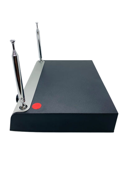 Shure VHF Diversity Receiver 182.200 MHz w/ Shure SM58 Microphone