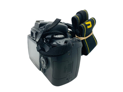 Nikon D40X Digital SLR Camera w/ Nikon DX AF-S Nikkor 18-55mm