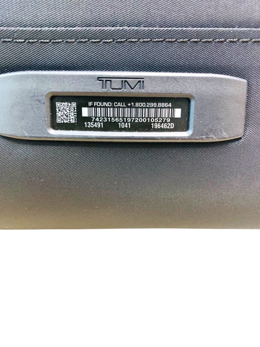 Tumi Voyageur Leger Oxford Compact 4 Wheel Carry-On Case Black