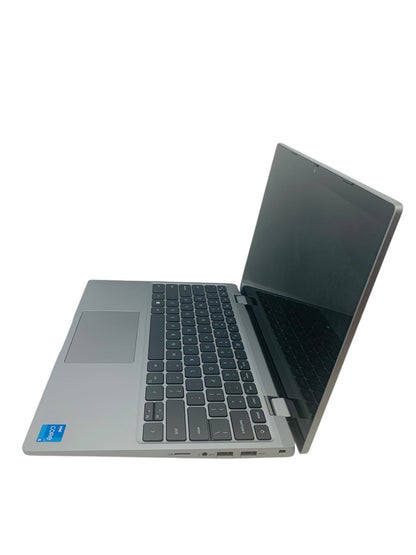 Dell Latitude 3330 2-In-1 13.3" | i5 |16GB RAM | 256GB GB SSD| 2.6 GHz