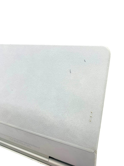 Apple iPad Tablet Air A2902 11" M2 128GB Wi-Fi w/ Magic Keyboard