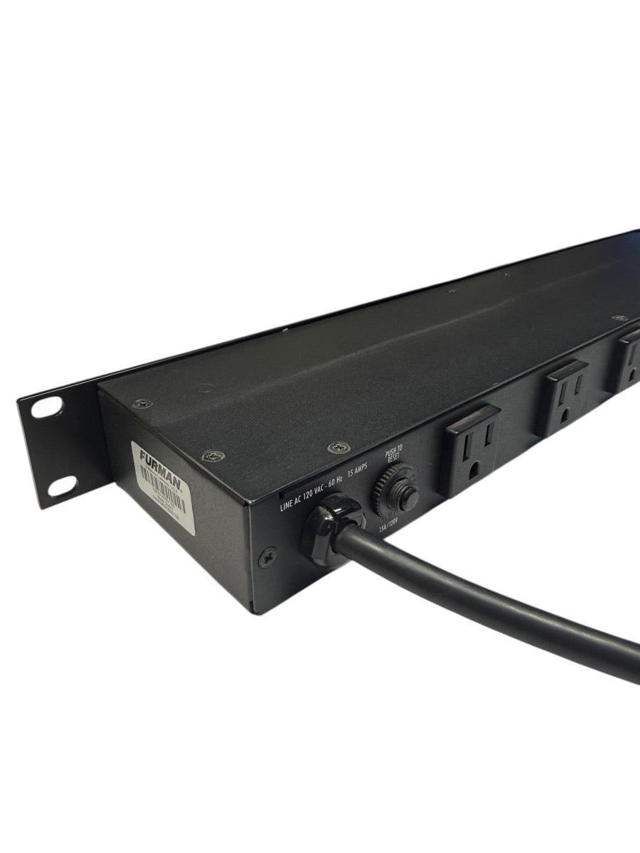 Furman M-8x2 Merit Series 8-Outlet Rackmount Corded Power Conditioner
