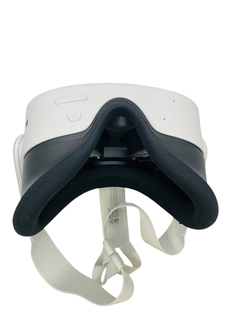 Meta Quest 3S 128GB Standalone All-in-One VR Headset P97