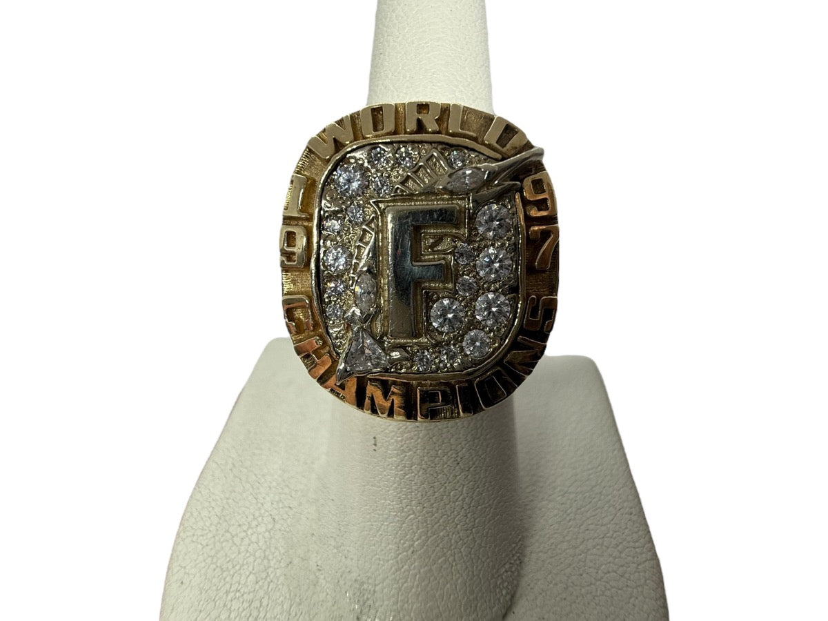 1997 10K Yellow Gold Florida Marlins World Series Champions Staff Ring -Torres