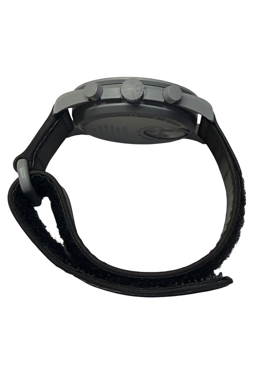 Omega Speedmaster Mission to the Moon Swatch Bioceramic 42mm S033M100