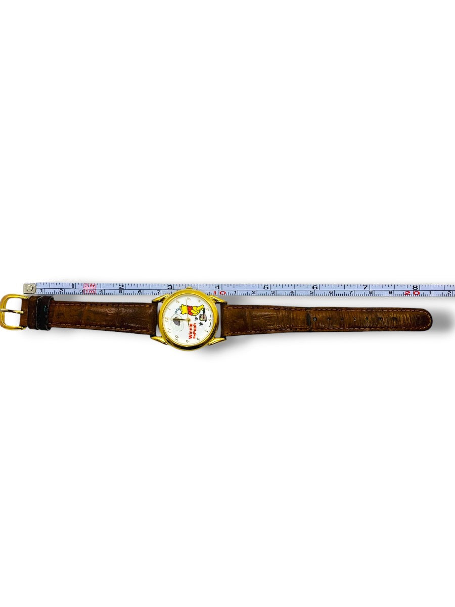 Vintage Disney Winnie The Pooh Daydreaming Quartz Watch | 32mm | 8"