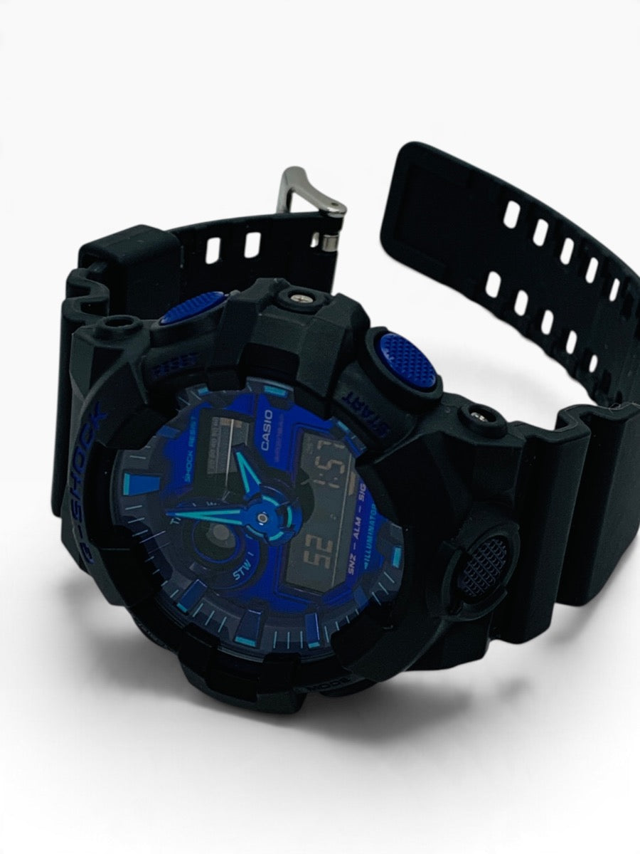 Casio G-Shock 5522 Digital Watch 52.5mm Blue Face Black Rubber Band