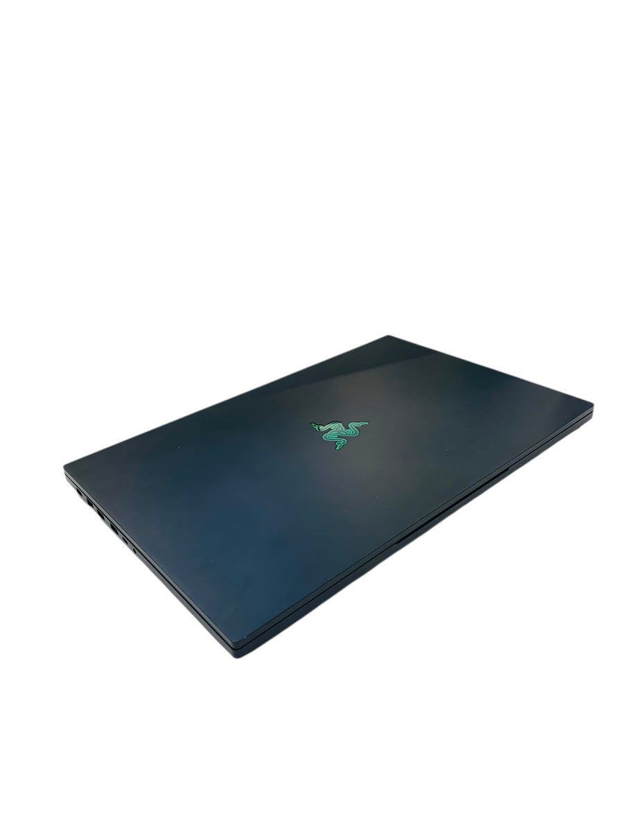 Razer Blade RZ09-0423 | i7 12th Gen| 2.4 GHz| 16GB Ram| 1TB HHD
