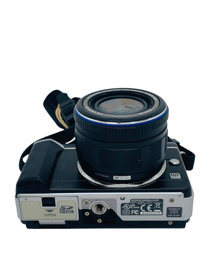 Olympus PEN E-PL1 Digital Camera - Black w/ Olympus ED 14-42mm Lens