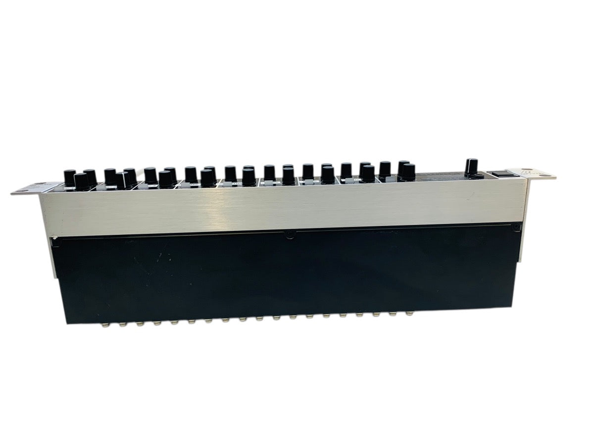 Behringer Eurorack Pro Professional Multi-Purpose 16 Input Low Noise Mixer