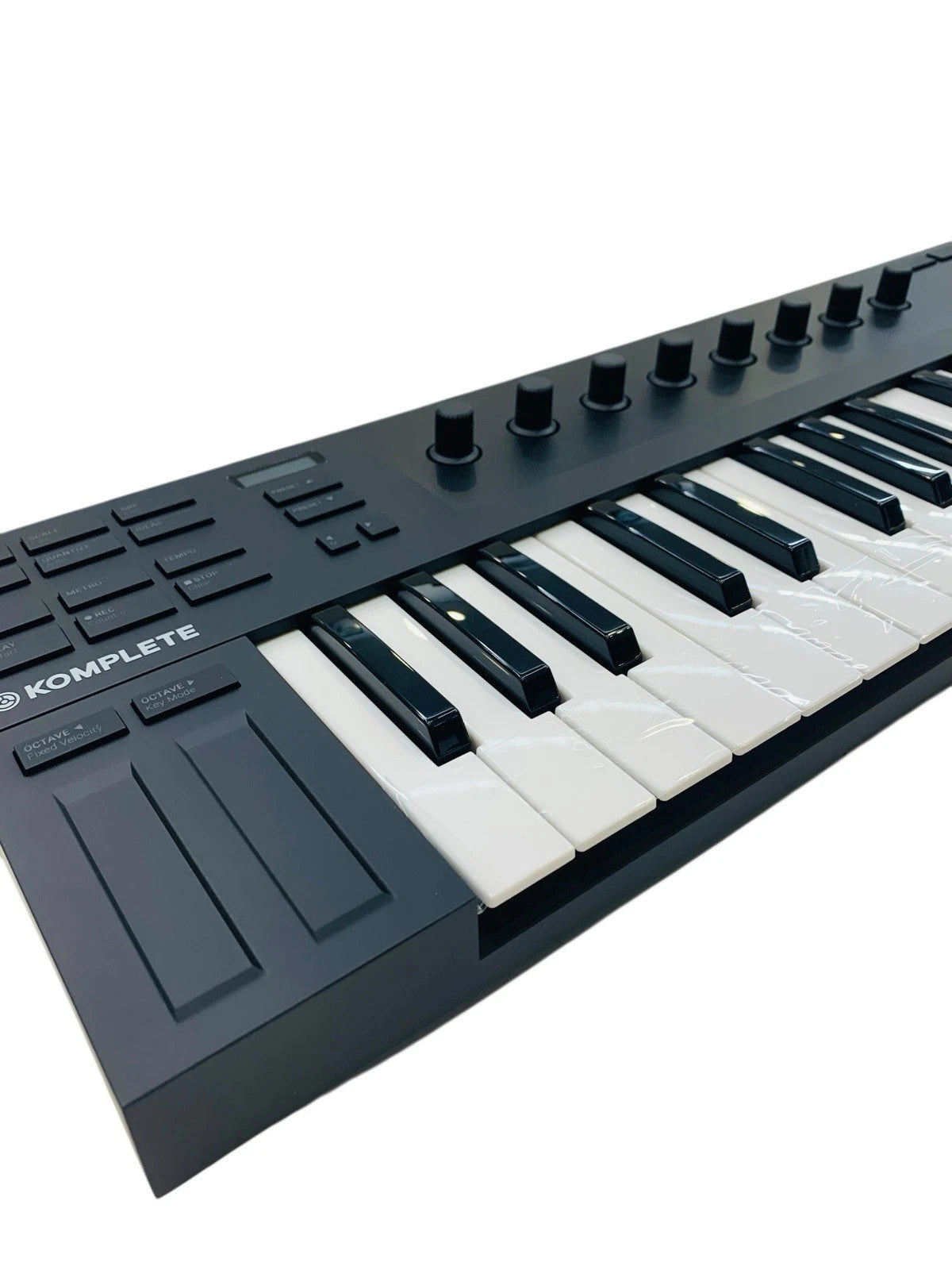 Native Instruments Komplete Kontrol M32 Compact Keyboard Controller
