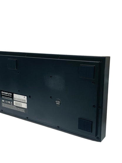 Native Instruments Komplete Kontrol M32 Compact Keyboard Controller